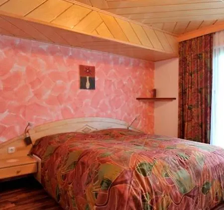 Bio-Bauernhof Reitmayrgut Goldegg Buitenkant foto