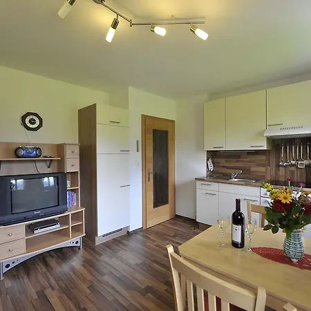 Bio-Bauernhof Reitmayrgut Goldegg Kamer foto