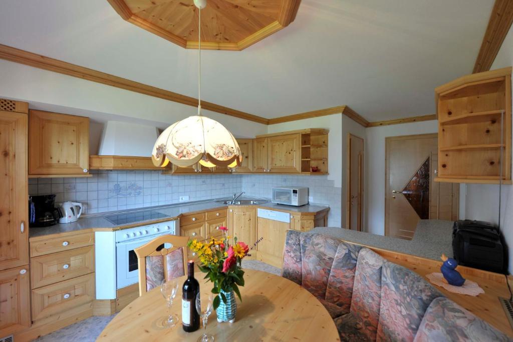 Bio-bauernhof Reitmayrgut Apartment Goldegg